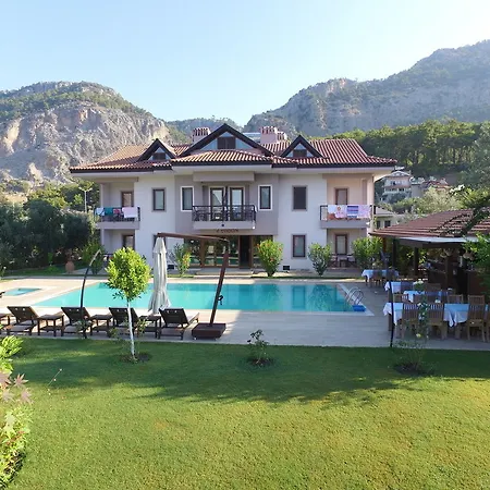 Gocek Arion 3* גוג'ק